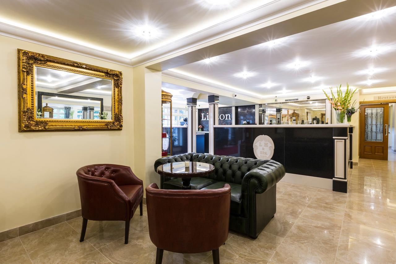 Linton Hotel Luton Luton  Exteriör bild